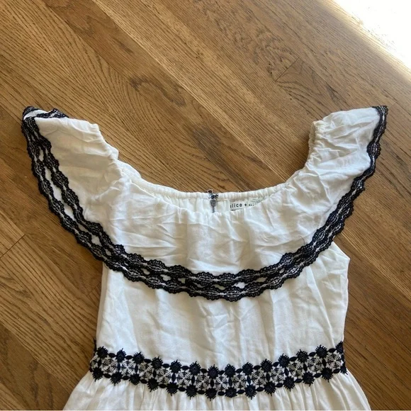 Alice + Olivia & Rozzi On/Off- Shoulder Mini Dress size 4 EUC - Picture 7 of 11